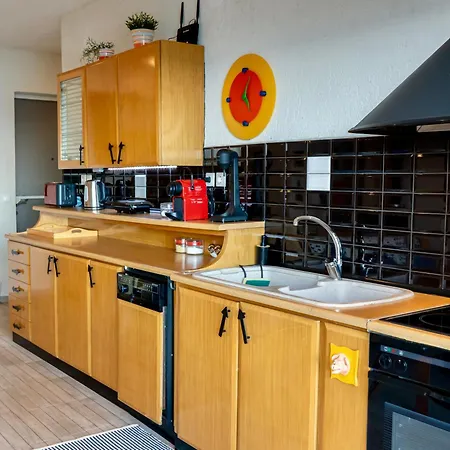 Deck House Дом отдыха *